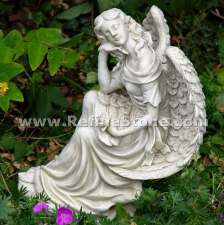 Polishing marble statue