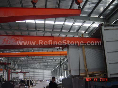 Loading slabs at the factory